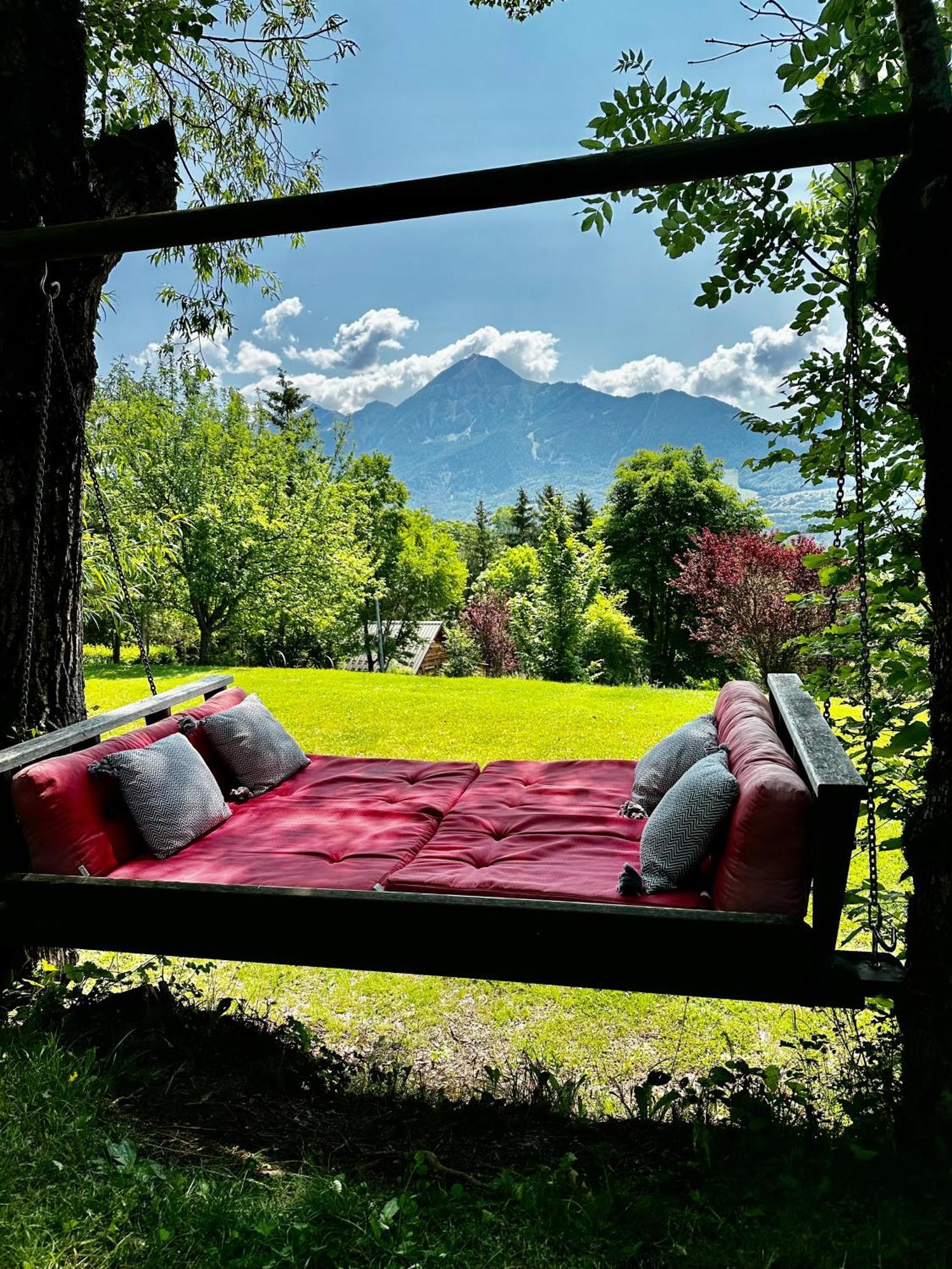 Chambre D'Hotes La Grange Des Ecrins Chabottes Exterior photo