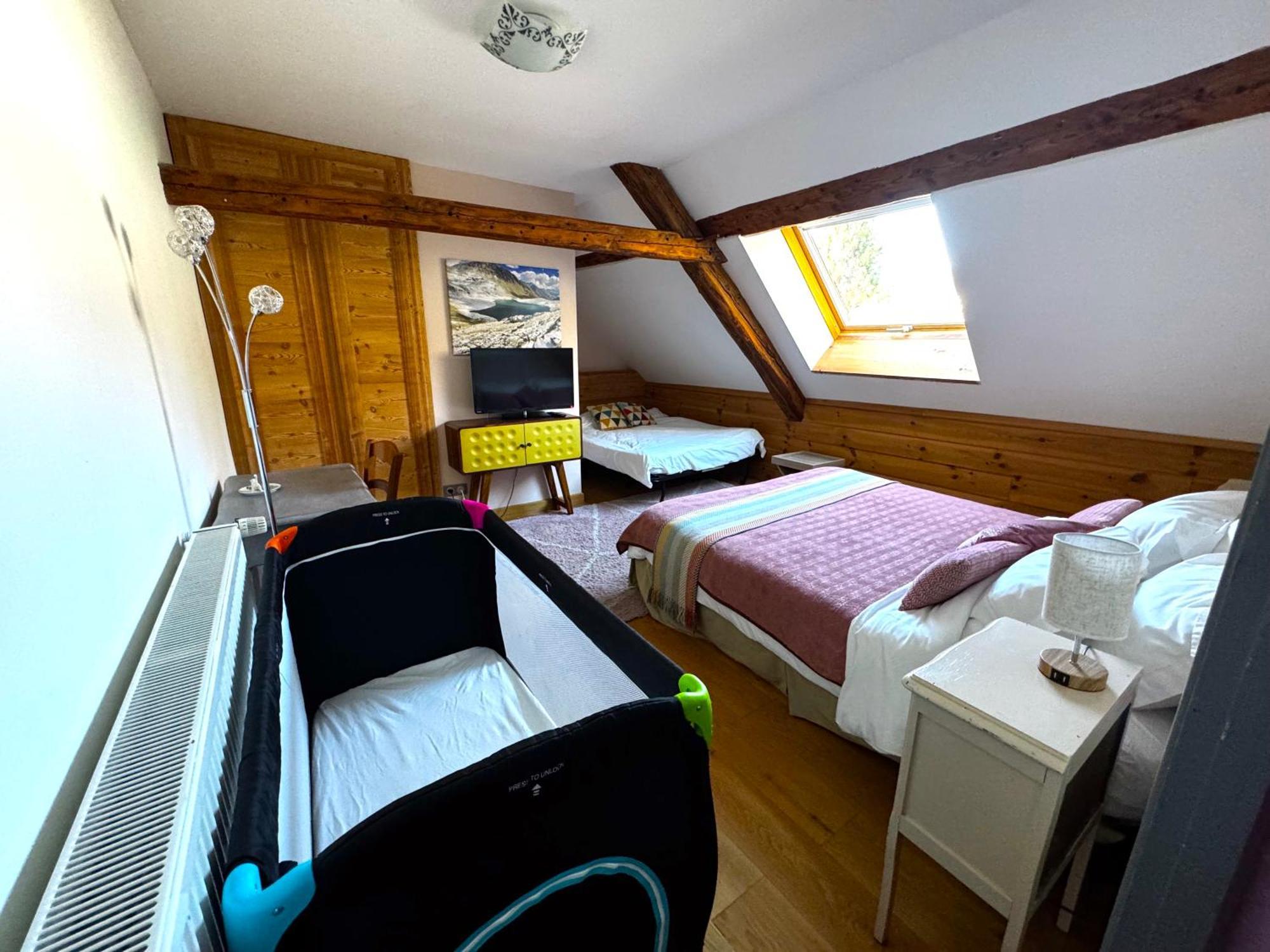 Chambre D'Hotes La Grange Des Ecrins Chabottes Exterior photo